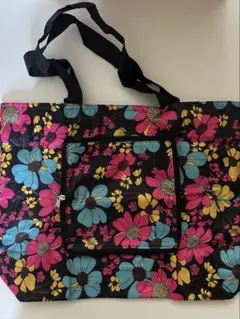 新品未使用　折りたたみ花柄エコバック
