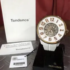 希少 新品 スモールワールドシーカーJ からくり時計 電波 掛時計4MN529