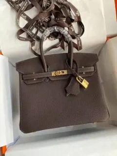 ブラウンレザーハンドバッグ ロック付き