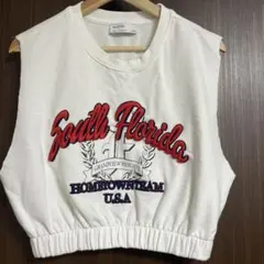 Bershka ホワイトベスト