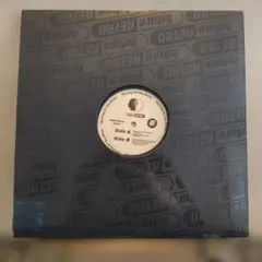 FUTURE RETRO LONDON MOTM Vol.14 黒いレコード