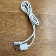 USB-A to Lightningケーブル ホワイト