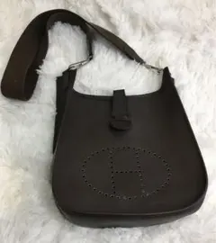 【￼￼美品】ハイクラス　ショルダーバッグ