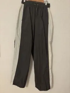 Mertra グレー ナイロン パンツ セットアップ - メルカリ