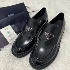 PRADA チョコレート レザー ローファー