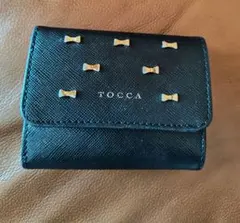 TOCCA ブラック 三つ折り財布　スタッズのサムネイル