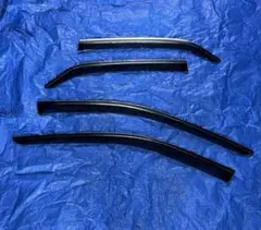 クライスラー 300C　メッキモール付き ドアバイザー サイドバイザー 05y～ クライスラー 300C メッキモール付き ドアバイザー サイドバイザー 05y