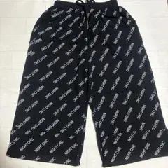 NIGHT CHIC 総柄 ロングパンツ ブラック（11-12Y）
