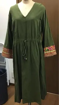 チャイハネ★Amina★モン族ヴィンテージVネック ワンピース