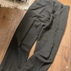 UNIQLO スラックス ウエスト73cm 股下 70cm ポリ ウール混紡