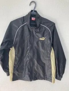 プーマウインドブレーカー