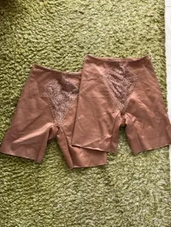 未使用に近い！ひびかないガードル２枚セット！ドイツ製