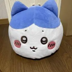 ハチワレ　クッション　【ちいかわ】のサムネイル
