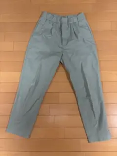 Sonoグリーン　カジュアルパンツ ウエストゴム　サイズ2