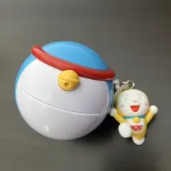 藤子・F・不二雄ミュージアム　カプセルトイ　めじるしアクセサリー　ドラミ