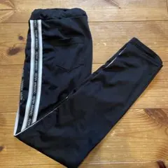 レピピアルマリオ　レギンスパンツ