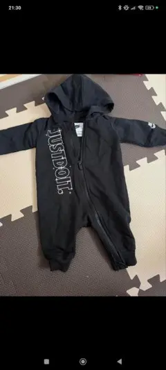 Nike フルジップ ロンパース ブラック