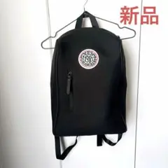 新品 GUESS リュック バックパック ブラック 黒 軽量