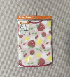 食事用エプロン　いちご　新品
