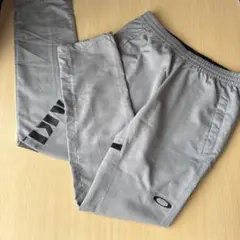 オークリー　ジャージ　ズボン