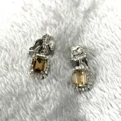 Item thumbnail for item b1680200-e148-4975-a3c4-47ccce74370f