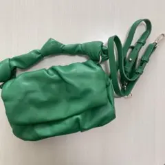 ZARA ソフトノットクロスボディバッグ グリーン