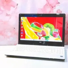快速SSD240G☆人気白ノートパソコン♪カメラ付！第7世代☆Windows11