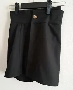 【美品】ACYM　ハーフパンツ キュロット　前面ボタン付き　アシーム