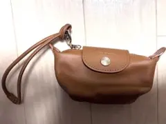 h*i様 longchamp ロンシャン ポーチ ショルダー コニャック - メルカリ