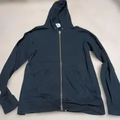 ユナイテッドアローズ　黒パーカー