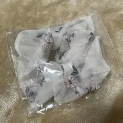 AKB48 11月のアンクレット バラver 歴代衣装生地 シュシュ 大丸 AKB48 大衣装展 11月のアンクレット バラver 歴代衣装生地 シュシュ