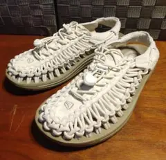 KEEN　キーン　ユニーク　サンダル　23.5cm ホワイト