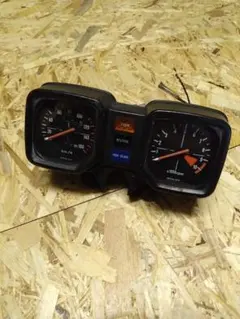 CBX メーター 550F PC04 220km HONDA ホンダ CBX - メルカリ