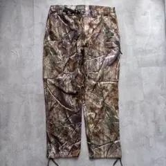 Item thumbnail for item 1349fff3-ca6c-4c6e-98ef-fa54d3548a7c