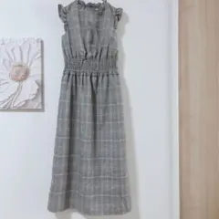 セシルマクビー　チェック柄　ロング　半袖　ワンピース　フリル　白/グレー系　M