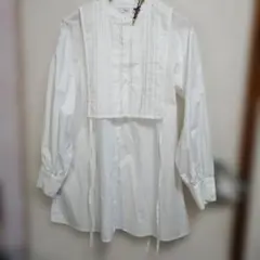 ホワイト ベスト 付き 長袖シャツ