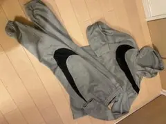 NIKE ビッグスウォッシュ　セットアップ