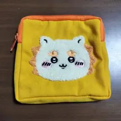 ちいかわ　シーサー　もこもこ刺繍ポーチ