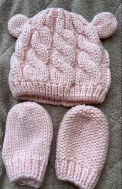 ピンクニット帽と手袋のセット
