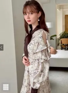 GRL　花柄ボウタイショルダーオープンフレアワンピース[kz431] 完売品