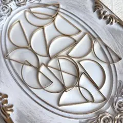 レジン枠 半円 ゴールド 16個