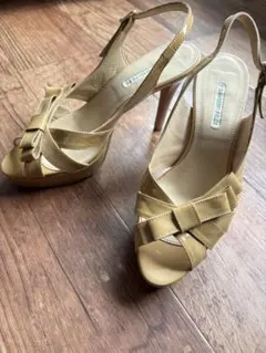 【美品】ストロベリーフィールズ サンダル