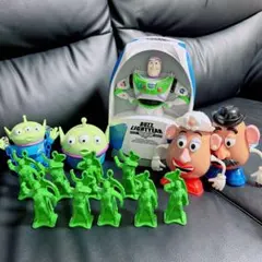 バズ・ライトイヤー　ポップコーンバケット　リトルグリーメン　スナックケースのサムネイル