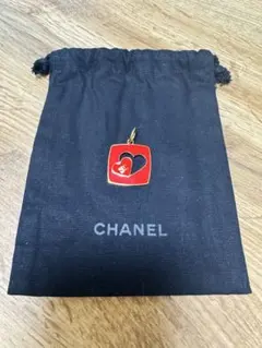新品未使用　シャネル　CHANEL ハート チャーム ゴールド レッド限定