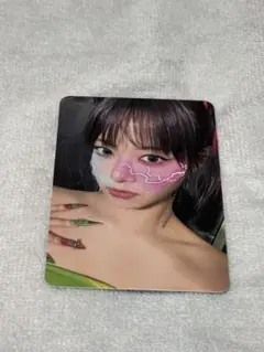 K-POP ルセラフィムウンチェトレカ