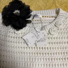 新品⭐︎インゲボルグ⭐︎ホワイトお花ニットベスト