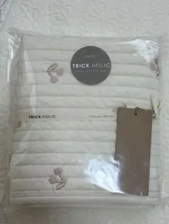 TRICK HOLIC チェリー刺繍 キルティングマットのサムネイル