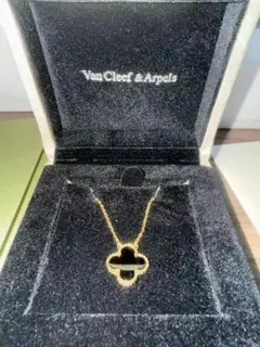 ネイビー フレア裾 スリムフィットパンツ