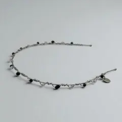 acca アッカ ヘアバンド シルバー×黒ビーズ　カチューシャ