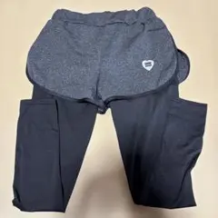 一体型 レギンス付きショートパンツ Mサイズのサムネイル